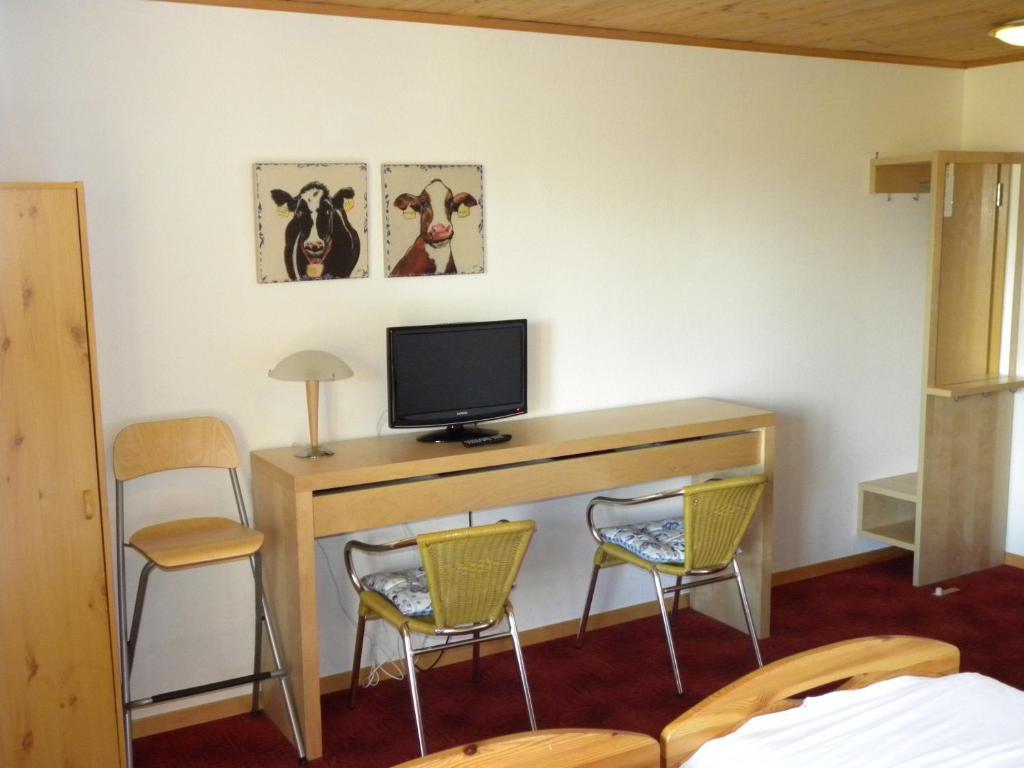 โฮเทล เรสเตอรองท์ วัลลีเซอร์ ซอนเนอ Hotel Reckingen ห้อง รูปภาพ