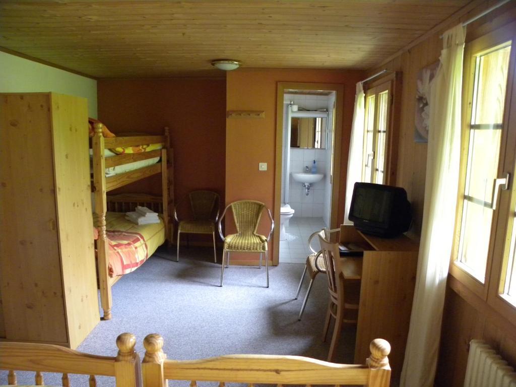 โฮเทล เรสเตอรองท์ วัลลีเซอร์ ซอนเนอ Hotel Reckingen ห้อง รูปภาพ